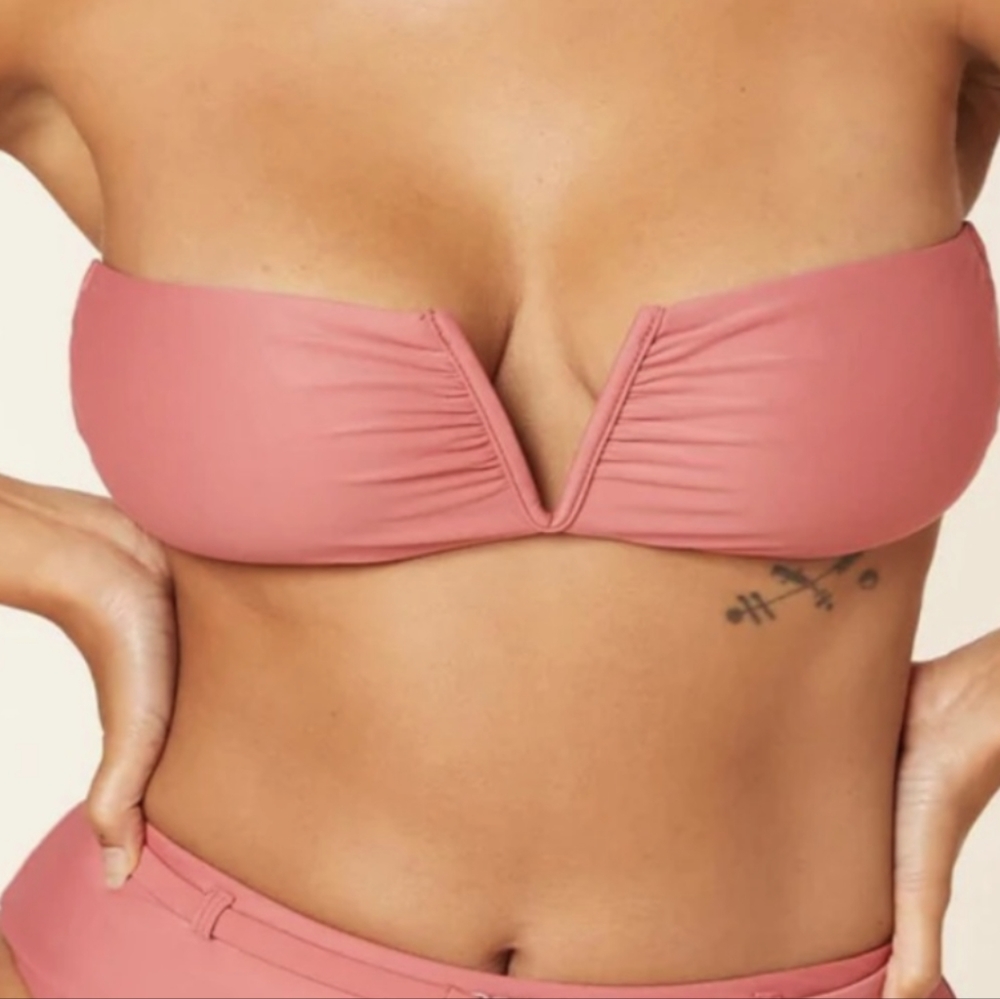 NWT Andie swimwear the scala top